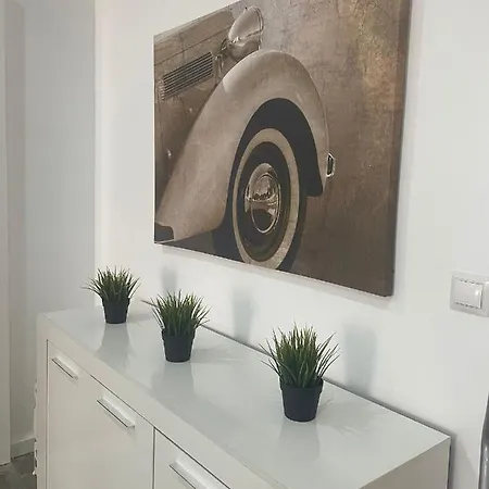 Piso En El Centro Del Vendrell. Alojamiento Entero. Exterior photo